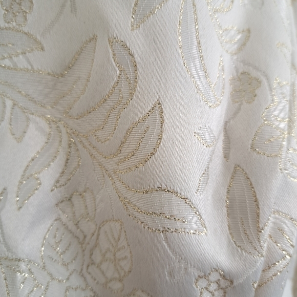 Covington Cream & Gold Embossed Blazer - Size 14 Petite NWT - Picture 6 of 11